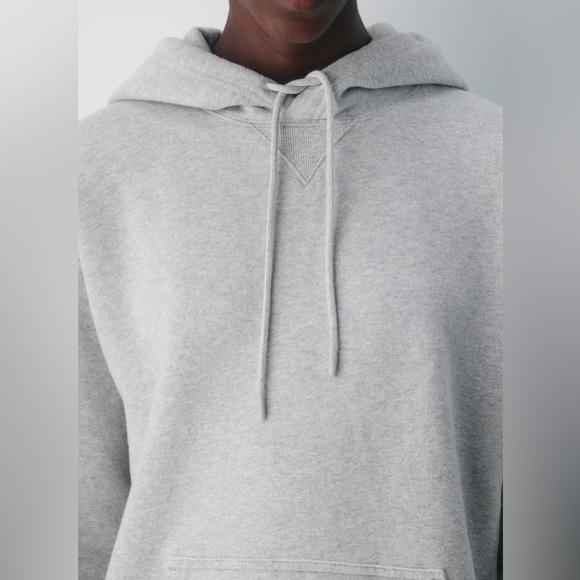 ARITZIA SWEATFLEECE BOYFRIEND FIT HOODIE - Picture 2 of 4